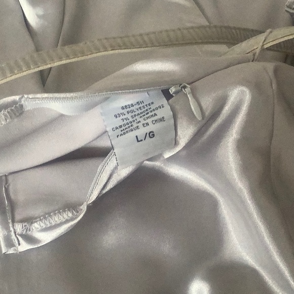 Dalia Blouse - Picture 8 of 8